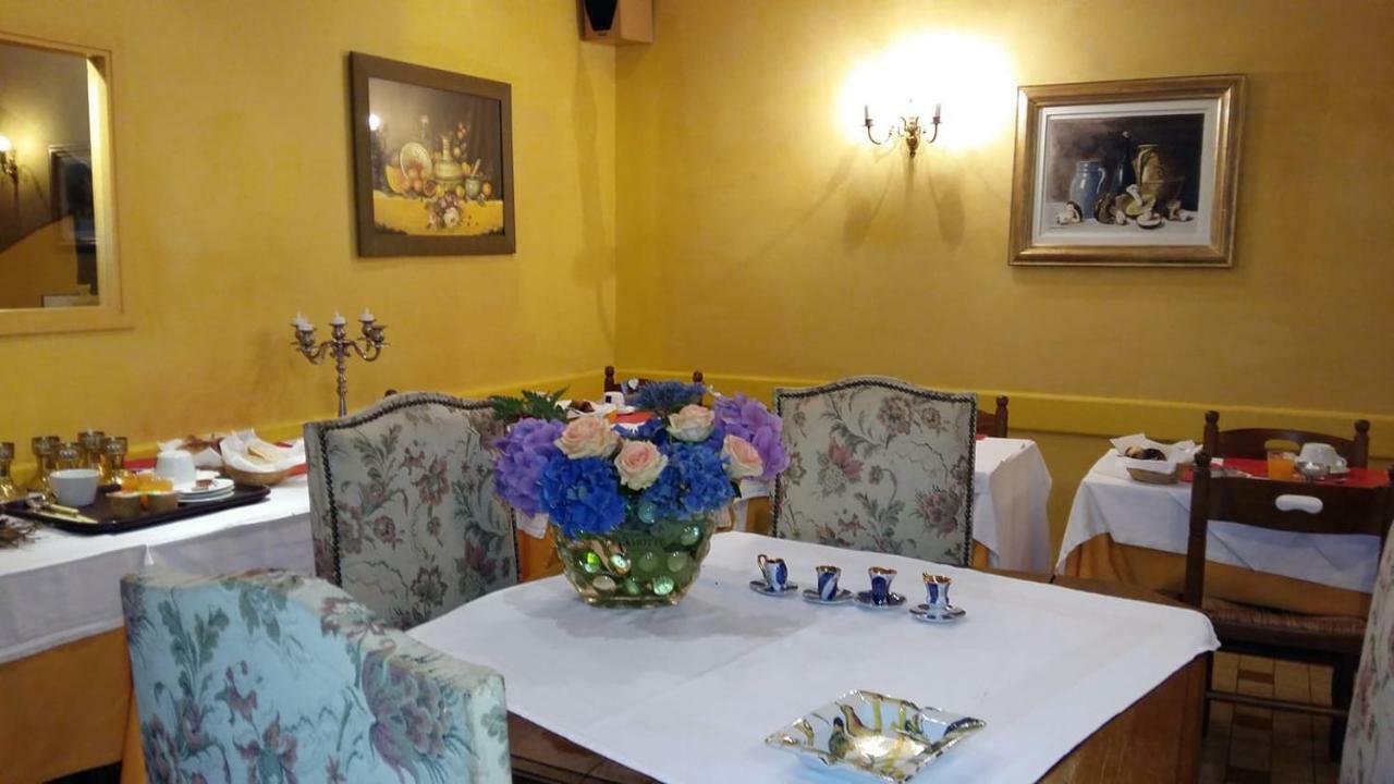 Hotel Saint Vincent Bagnères-de-Bigorre Esterno foto